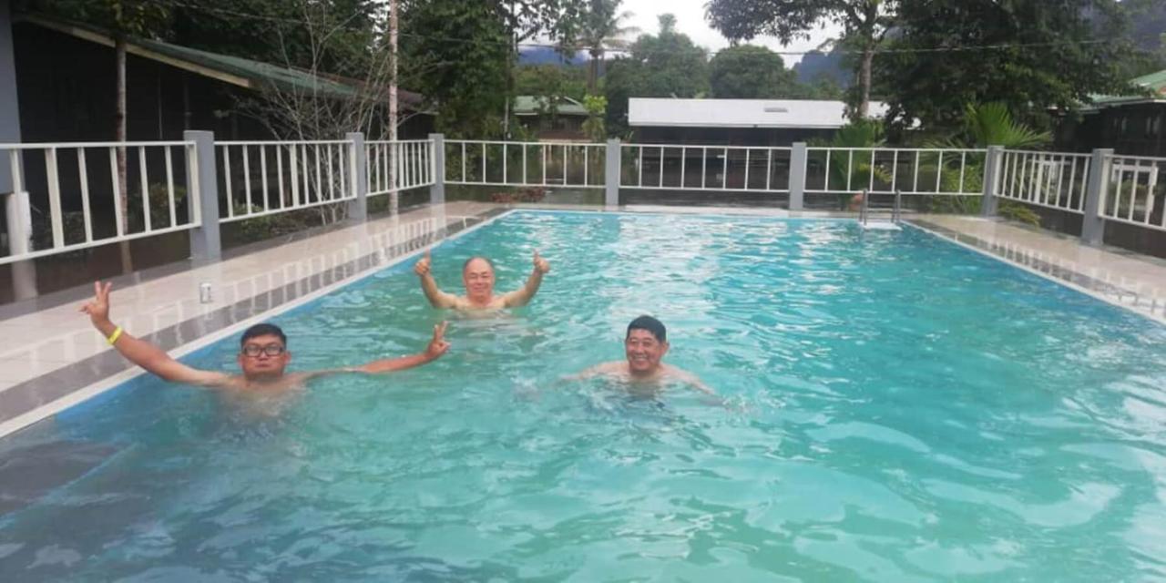 Benarat Lodge Mulu Ngoại thất bức ảnh