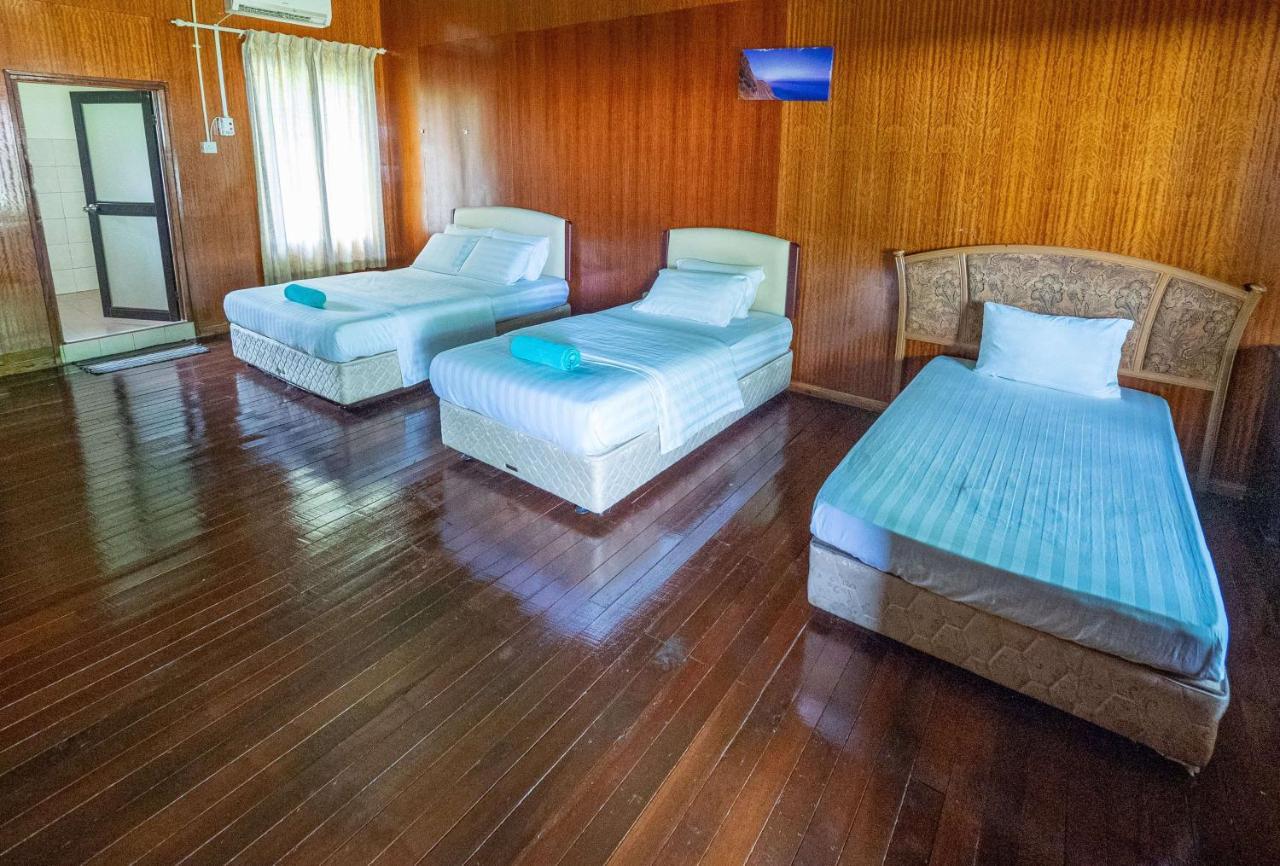 Benarat Lodge Mulu Ngoại thất bức ảnh