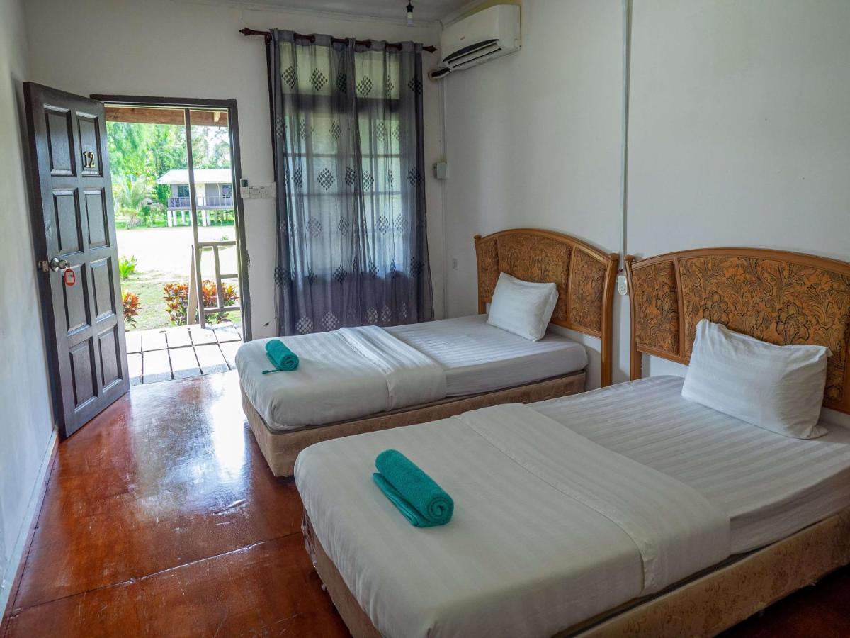 Benarat Lodge Mulu Ngoại thất bức ảnh