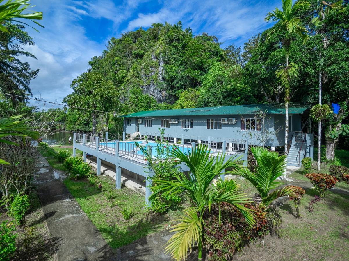 Benarat Lodge Mulu Ngoại thất bức ảnh