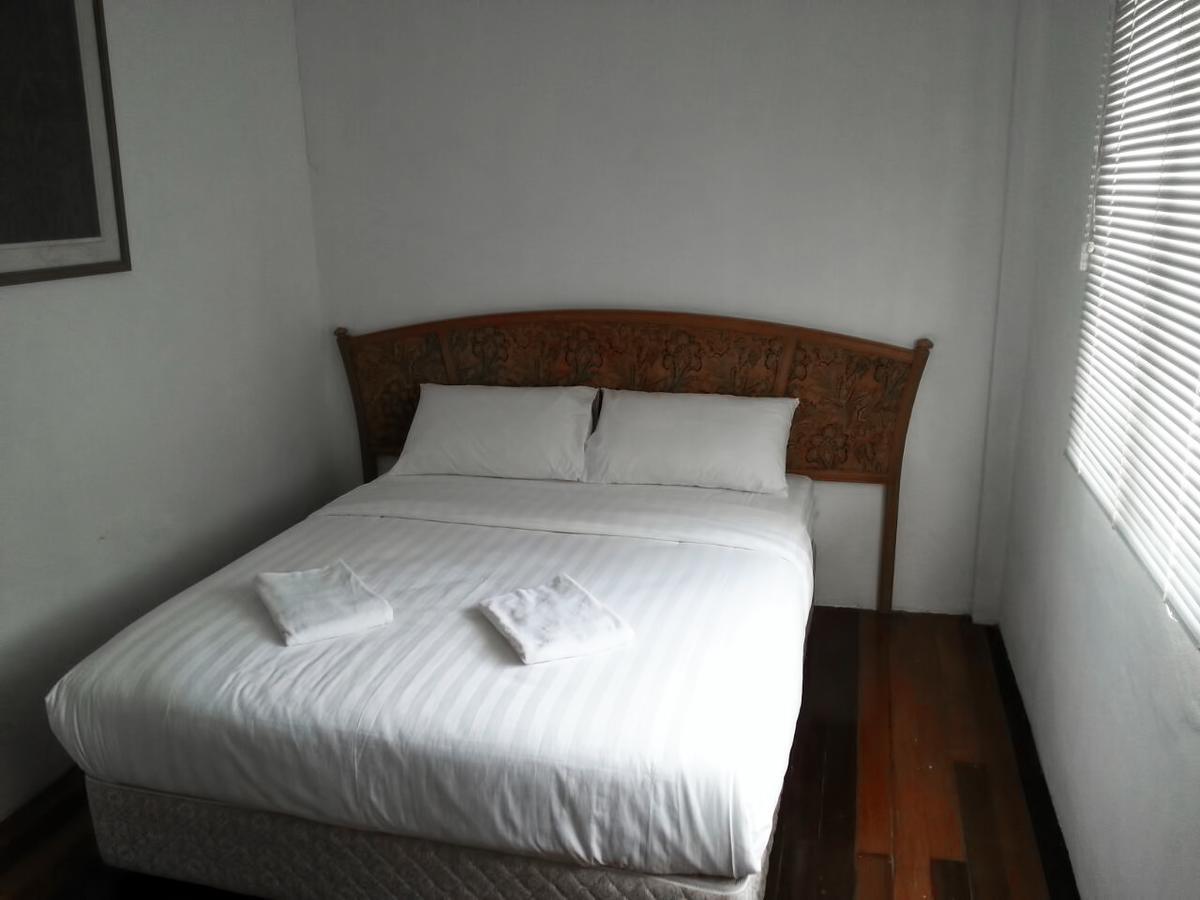 Benarat Lodge Mulu Ngoại thất bức ảnh