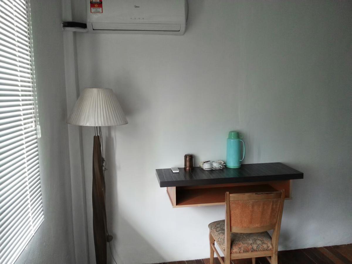 Benarat Lodge Mulu Ngoại thất bức ảnh